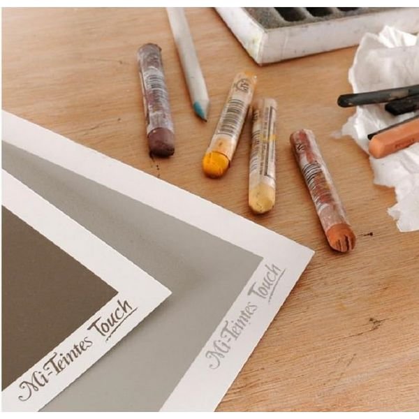 MI-TEINTES TOUCH 12 FEUILLES 24X32CM