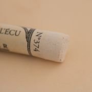 Pastel sec à l’écu Sennelier – Gomme gutte 374